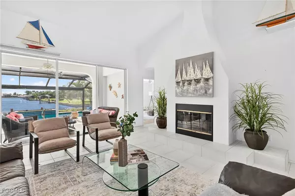 Cape Coral, FL 33914,2408 SW 43rd TER