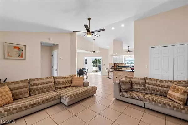 Cape Coral, FL 33991,520 Trafalgar Pkwy