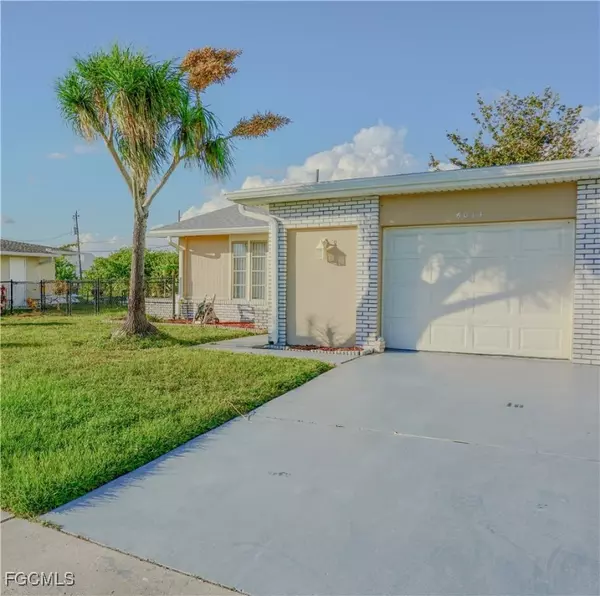 North Port, FL 34287,6014 Deming AVE