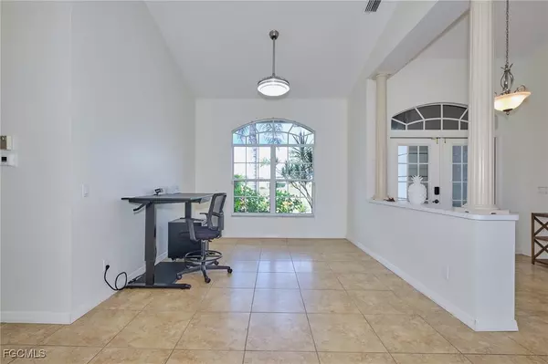 Cape Coral, FL 33991,11704 Lady Anne CIR