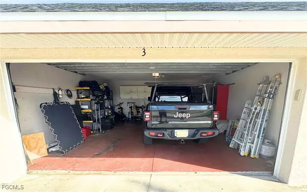 Cape Coral, FL 33904,1715 SE 46th LN #3