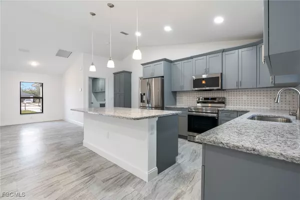 Labelle, FL 33935,7537 19th TER