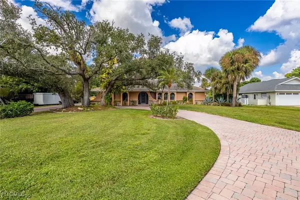 North Fort Myers, FL 33903,1860 Marina CIR