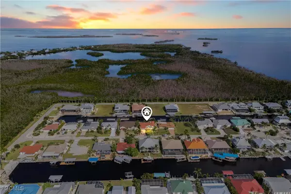 St James City, FL 33956,2420 Cherimoya LN