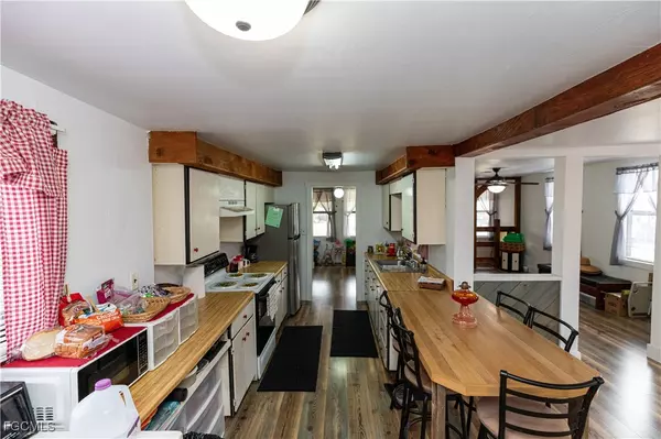 North Fort Myers, FL 33917,17841 Palm Creek DR