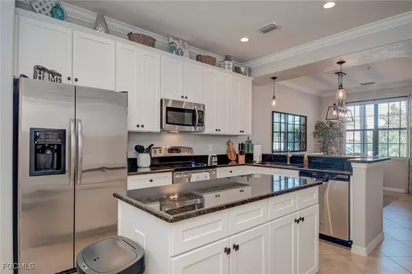 Fort Myers, FL 33912,8856 Oliveria ST #9601