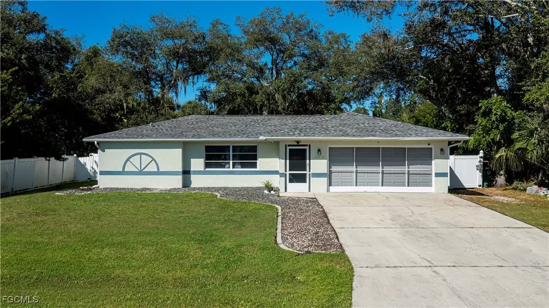 18530 Hottelet CIR, Port Charlotte, FL 33948
