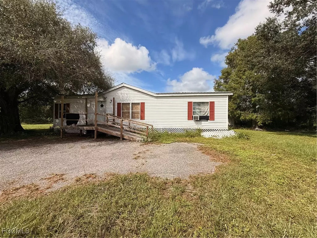 Clewiston, FL 33440,1405 Shanon LN