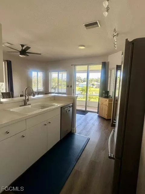 Bonita Springs, FL 34135,9510 Village View BLVD