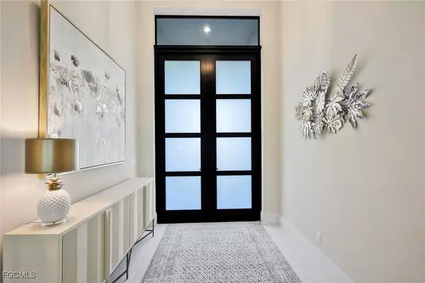 Cape Coral, FL 33991,16808 Lady Diana CT