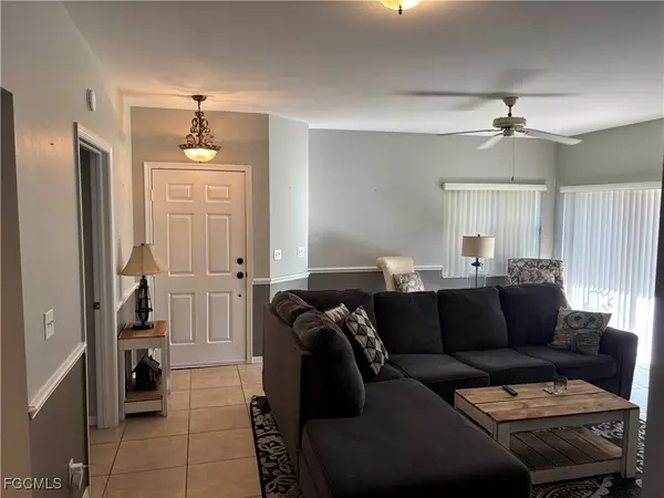 Fort Myers, FL 33913,12020 Champions Green WAY #111