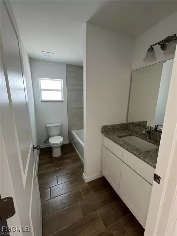 Clewiston, FL 33440,555 Yeehaw AVE