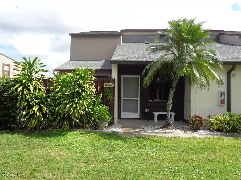 Fort Myers, FL 33919,12962 Elm Creek CT