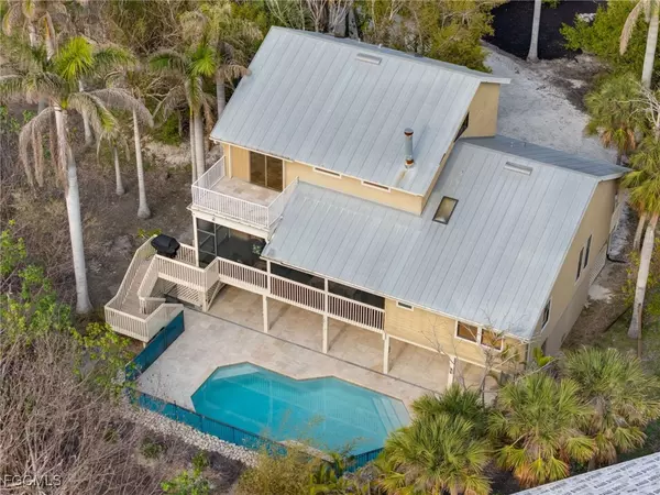 Sanibel, FL 33957,1241 Junonia ST