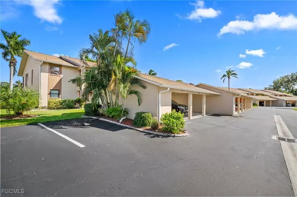 15350 moonraker CT #309, North Fort Myers, FL 33917