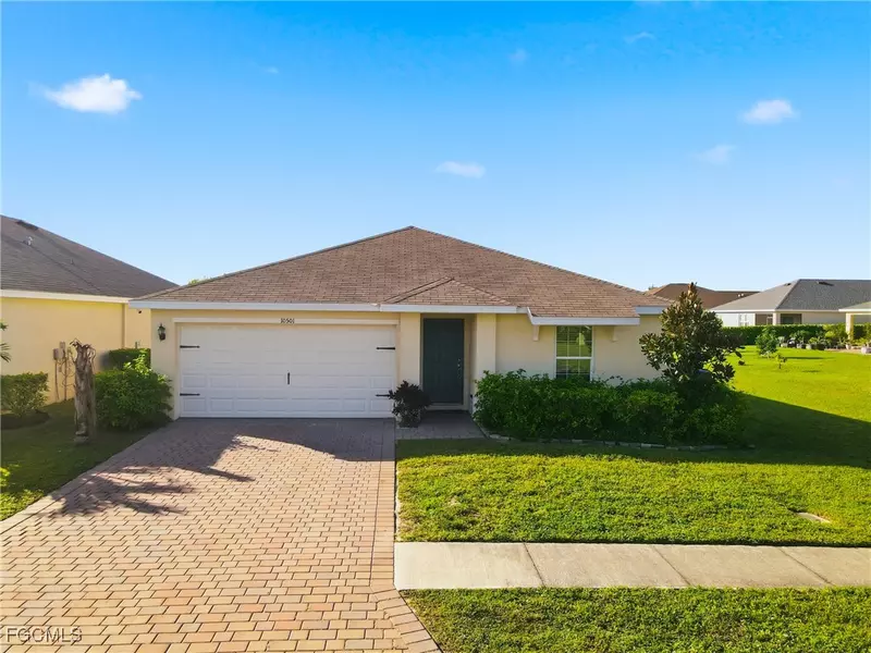 10501 Crossback LN, Lehigh Acres, FL 33936