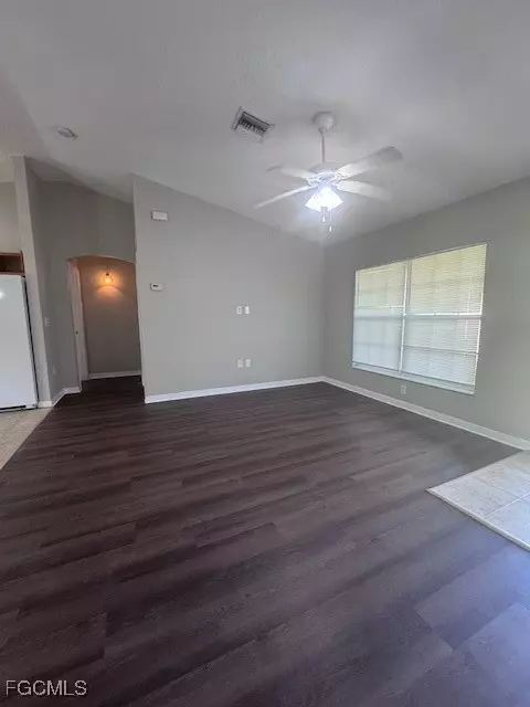 Lehigh Acres, FL 33976,2805 15th ST SW