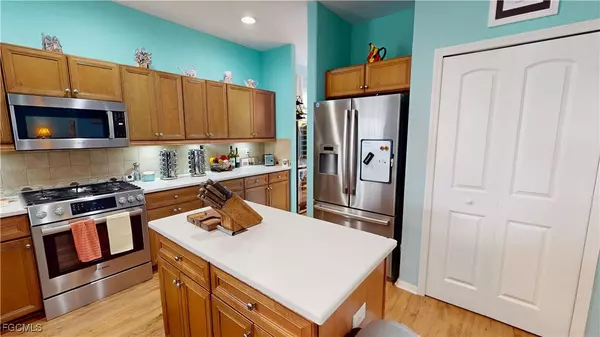 Fort Myers, FL 33913,12148 Country Day CIR