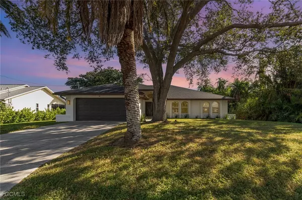 6724 Garland ST, Fort Myers, FL 33966