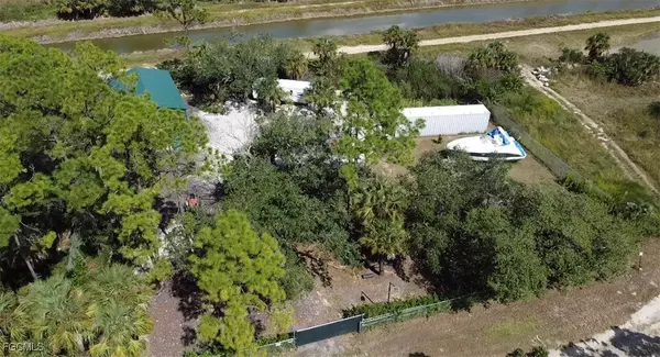 Lehigh Acres, FL 33972,634 Jackie CT