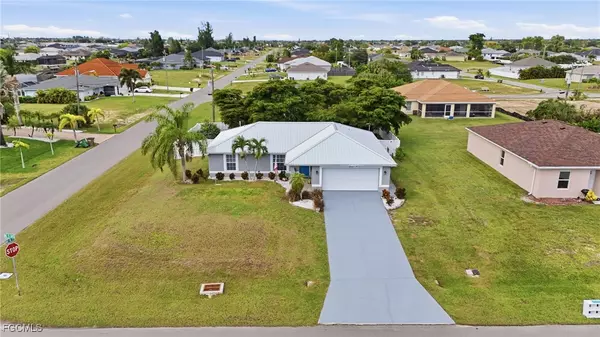 Cape Coral, FL 33909,902 NE 5th AVE