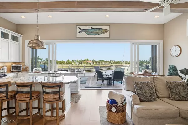 Cape Coral, FL 33914,5886 Shell Cove DR