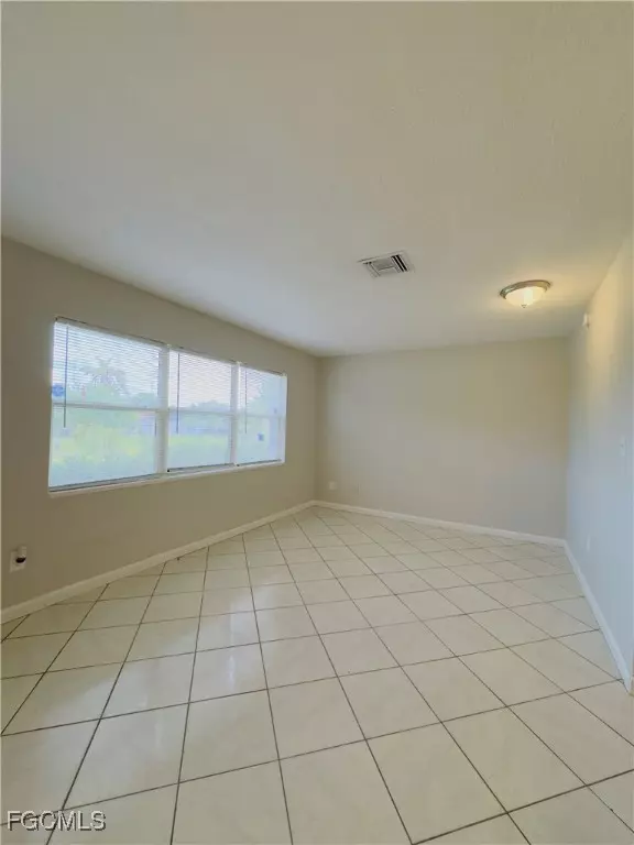 Lehigh Acres, FL 33936,913 Hudson AVE