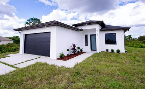 Lehigh Acres, FL 33974,865 Chipley ST