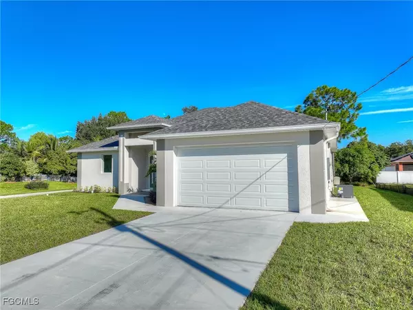 Lehigh Acres, FL 33976,4212 34th ST SW