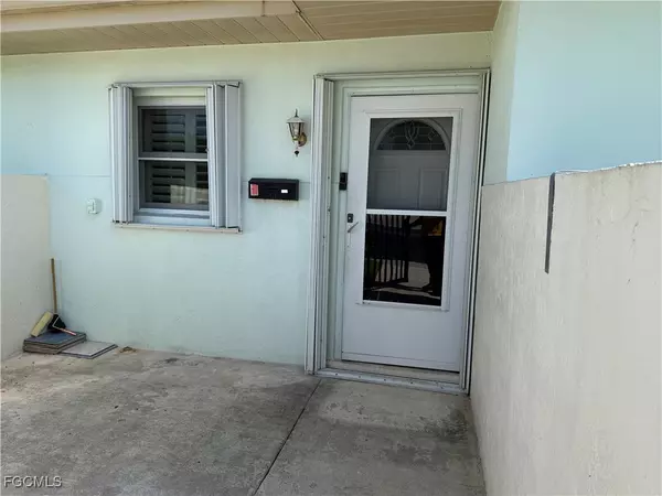 Lehigh Acres, FL 33936,738 Joel BLVD