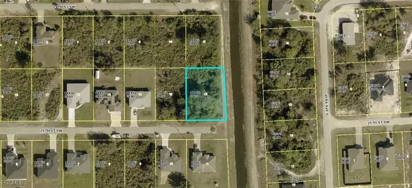 3700 25th ST SW, Lehigh Acres, FL 33976