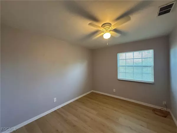 Lehigh Acres, FL 33973,4717 Douglas LN