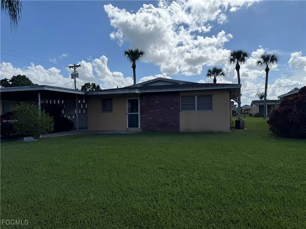 Lehigh Acres, FL 33936,2210 E 6th ST