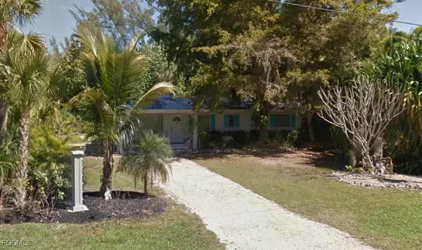 Sanibel, FL 33957,1906 Ibis LN