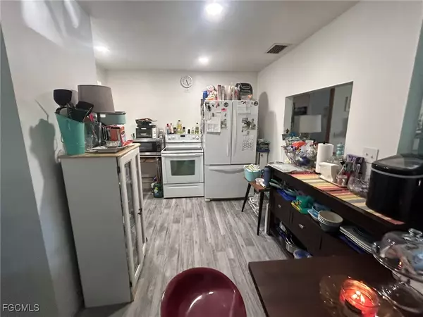 Sanibel, FL 33957,1906 Ibis LN