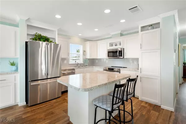 Fort Myers, FL 33908,318 Rosa Lee AVE