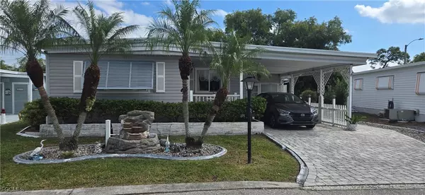 21 Nicklaus BLVD, North Fort Myers, FL 33903