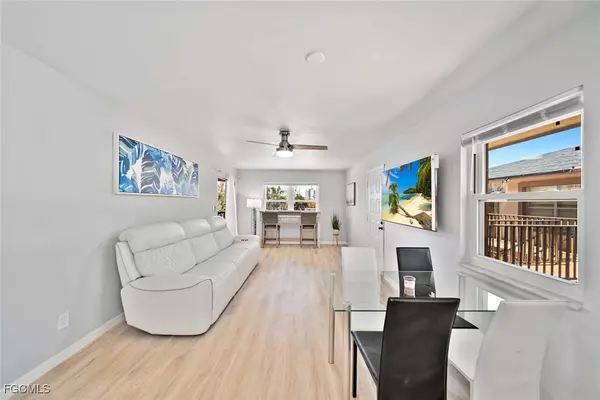 Fort Myers, FL 33908,16881 Davis RD #721