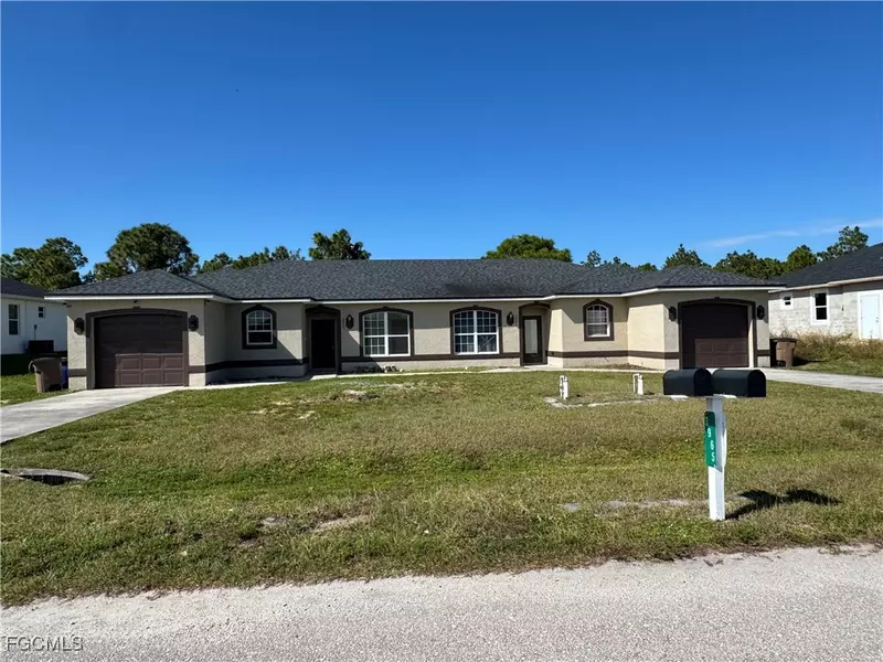 3969 Sunset RD, Lehigh Acres, FL 33971