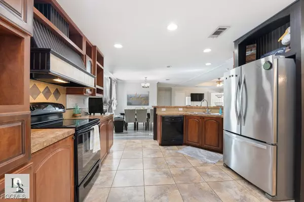 St James City, FL 33956,5209 Western DR