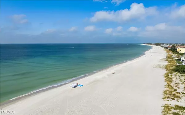 Holmes Beach, FL 34217,5200 Gulf DR #604