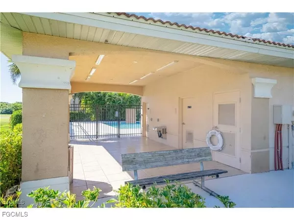 Fort Myers, FL 33916,4110 Castilla CIR #102