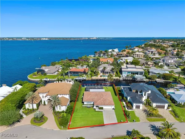 Fort Myers, FL 33919,775 Cal Cove DR