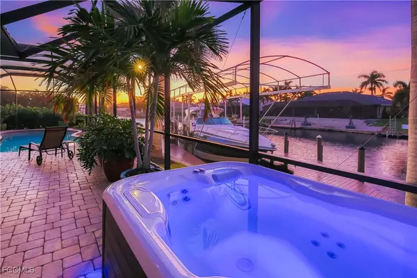 Cape Coral, FL 33914,1432 SW 53rd TER