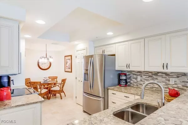 Cape Coral, FL 33990,1787 Four Mile Cove Pkwy #433