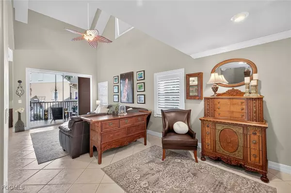 Fort Myers, FL 33916,821 James ST