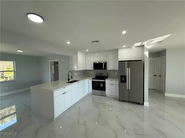 14144 Caribbean BLVD, Fort Myers, FL 33905