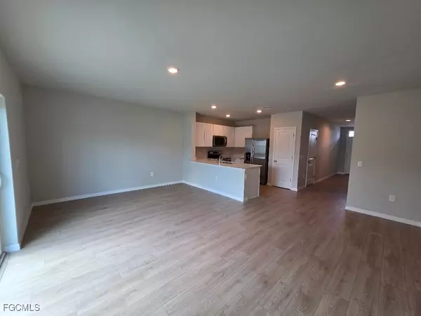 Lehigh Acres, FL 33971,8113 Haley Creek WAY