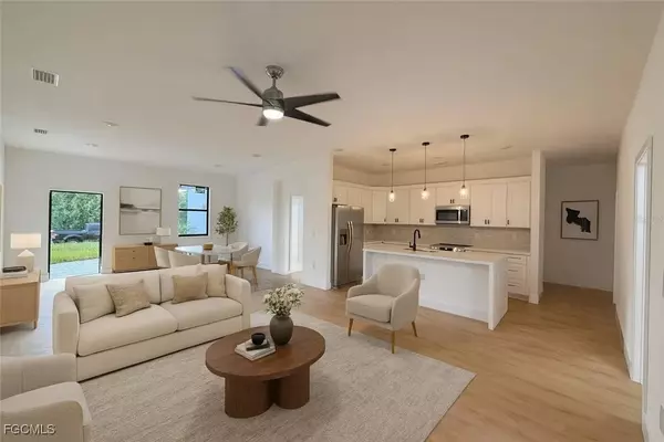 Port Charlotte, FL 33981,5486 Riley LN