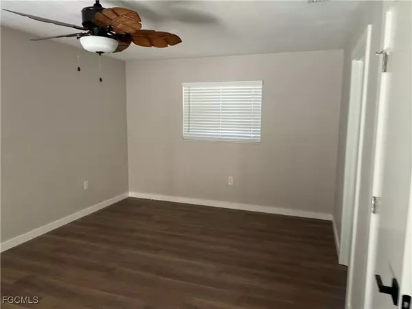 North Fort Myers, FL 33903,51 Lagoon DR